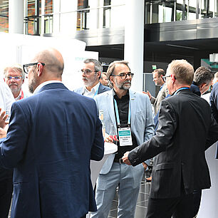 Networking during the breaks at Automotive Software Strategies Conference