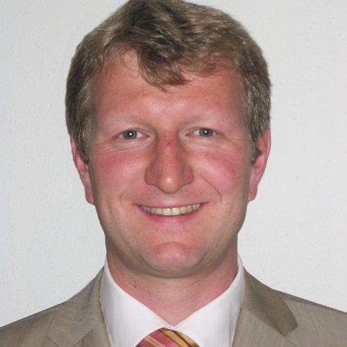 Robert Siwy as a speaker at the automotive software strategies conference